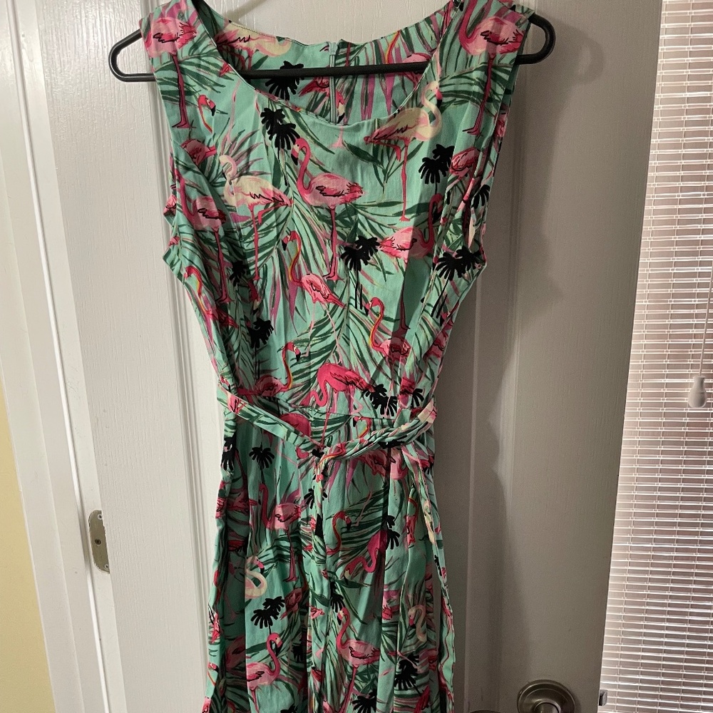 Pin up style Large tropical vintage style dress